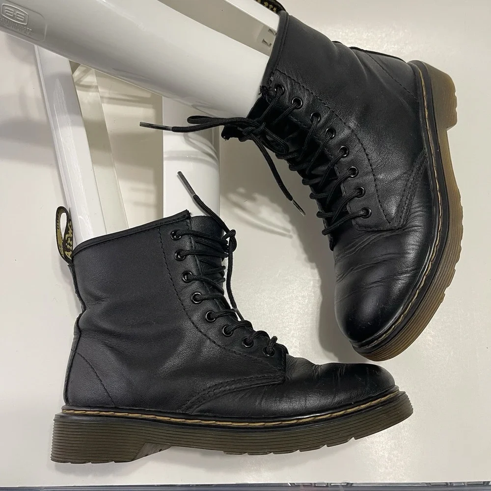 Dr. Martens Leather Combat Boots Youth Size 2 Lace Up Side Zip Preppy Goth 1460J